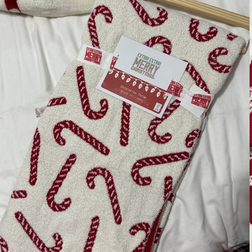 Extra! Extra! Merry Christmas Candy Cane Blanket